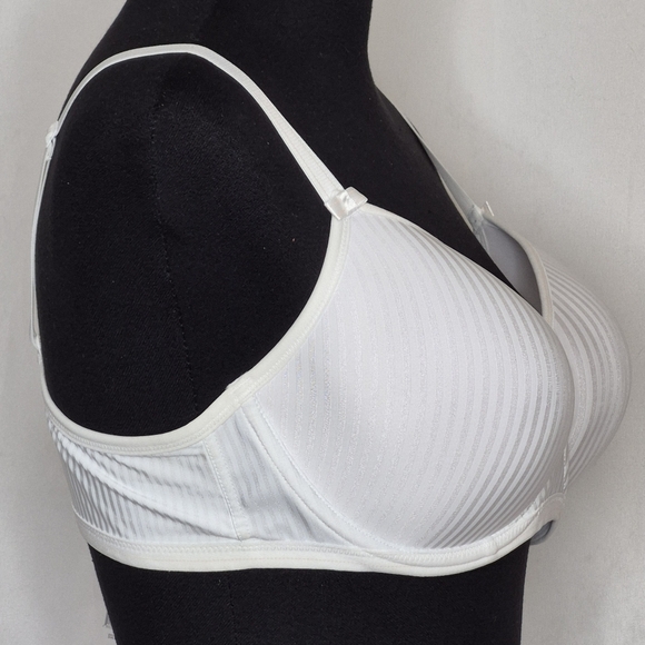 Freya Idol Underwire Moulded Balcony Seam Free T-Shirt Bra in White - Size 38C - Picture 6 of 14